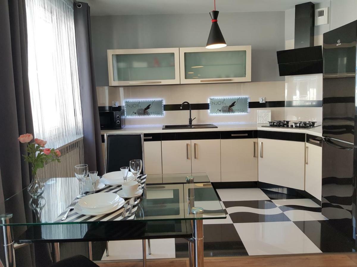 Apartment Luxury Oasis Srodmiescie Downtown 3 Os Krasków Εξωτερικό φωτογραφία